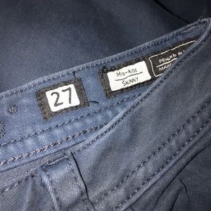 Miss Me navy denim mid rise skinny size 27